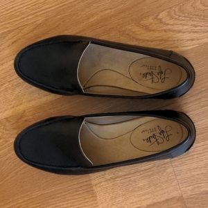Brand New Life Stride Margot Black Loafers